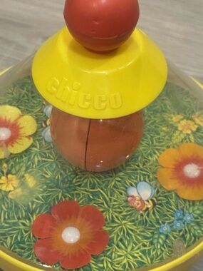 VTG Chicco Spinning Top Toy - Yellow & Red 1980's